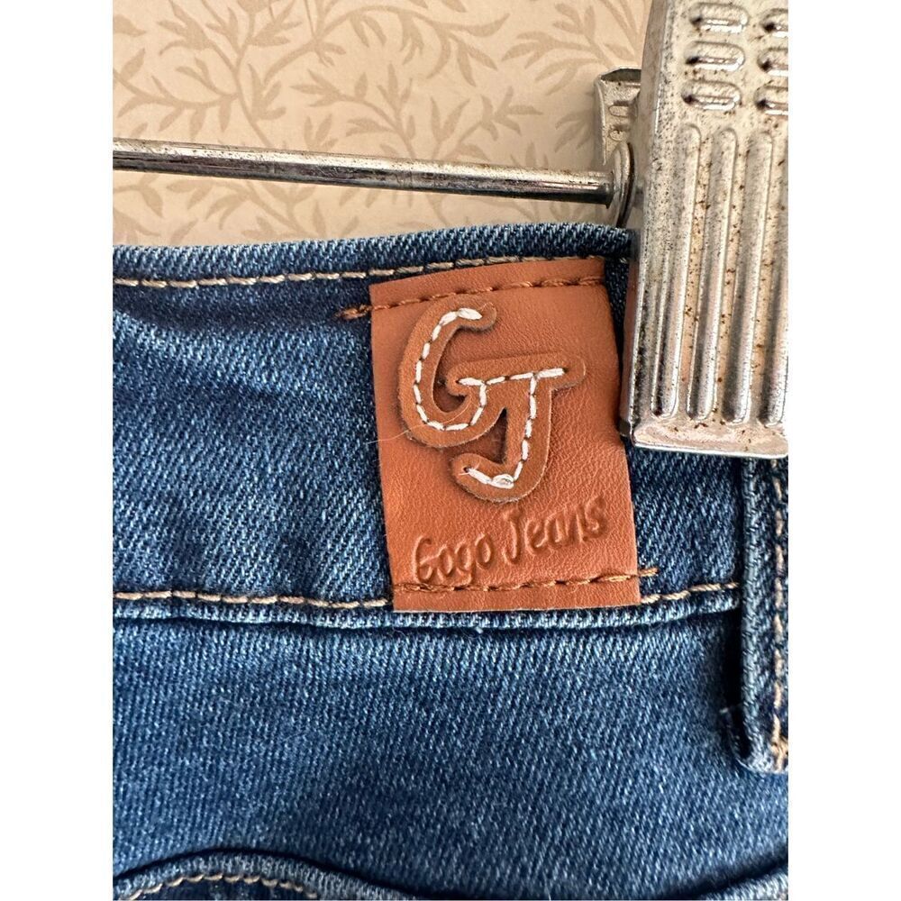 GoGo Jeans  - Picture 5 of 8